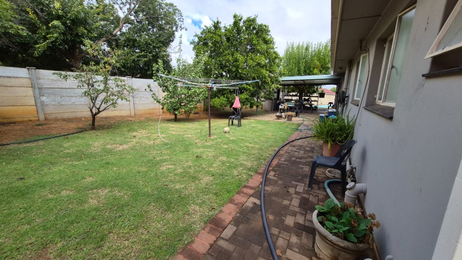 4 Bedroom Property for Sale in Fauna Free State
